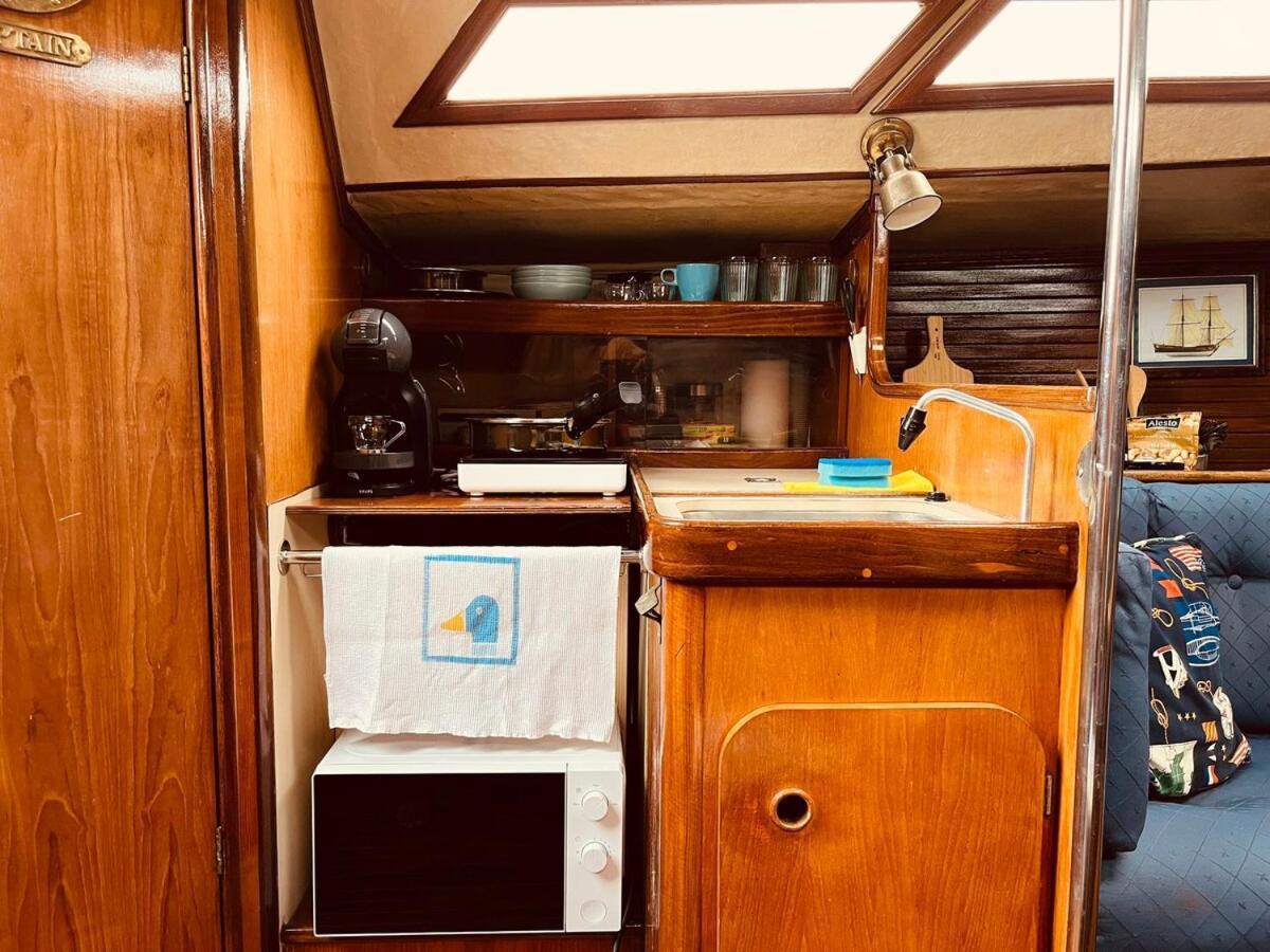 Hotel en barco Nortada Boat Escape Lisboa