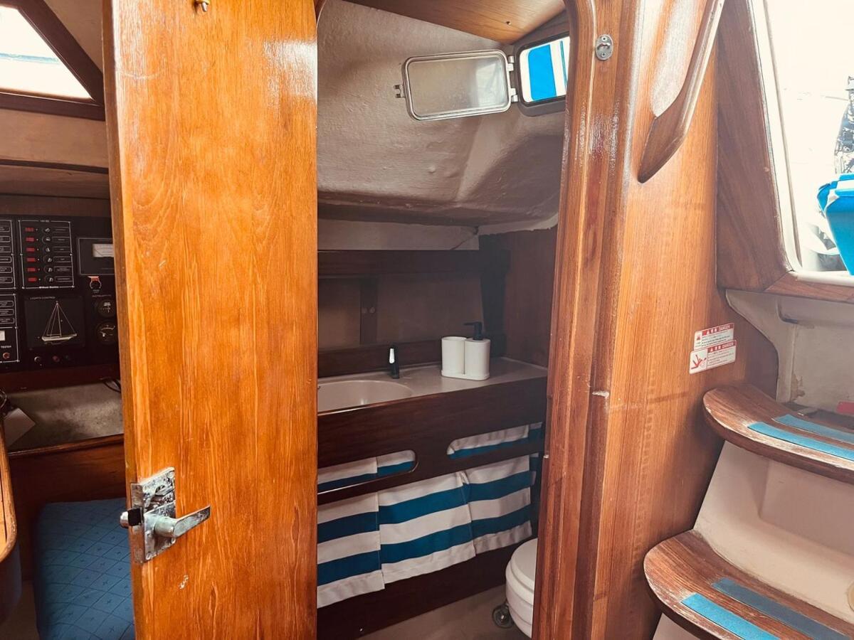 Nortada Boat Escape Hotel en barco