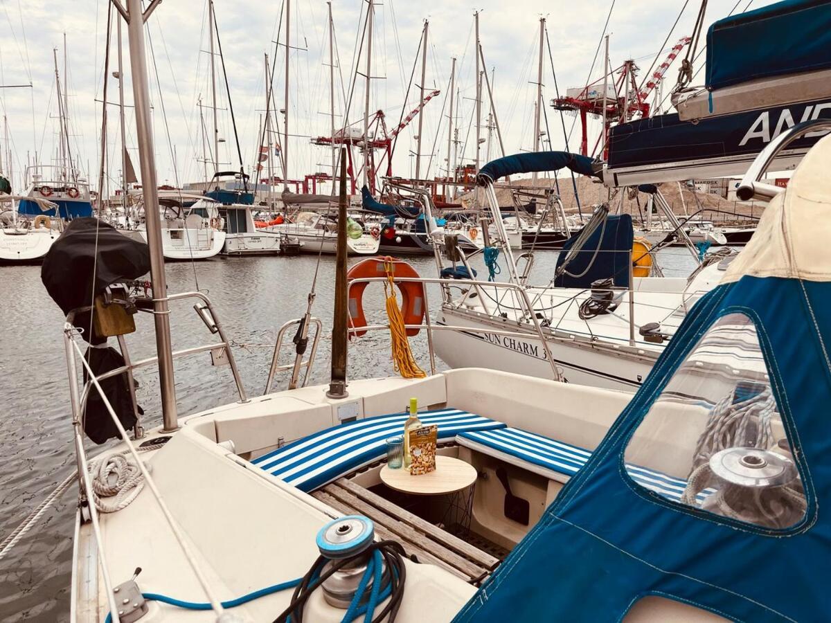 Hotel en barco Nortada Boat Escape Lisboa
