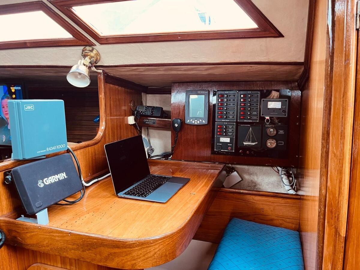 Hotel en barco Nortada Boat Escape Lisboa